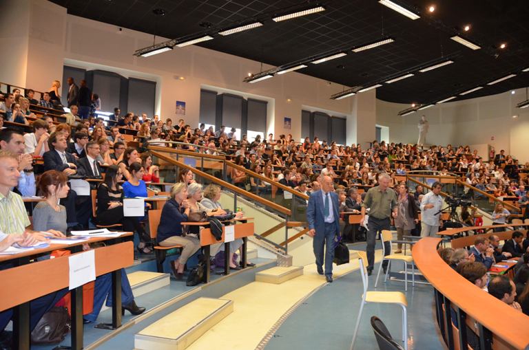 colloque-amphi.jpg